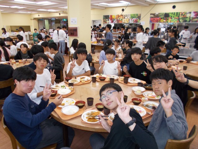食堂の様子